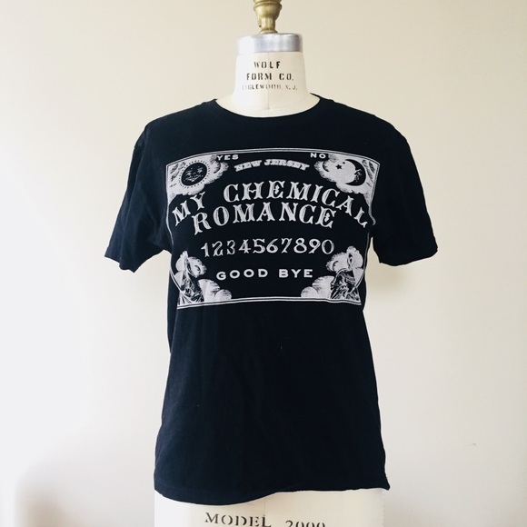 Tops - my chemical romance 🎼 vintage tee